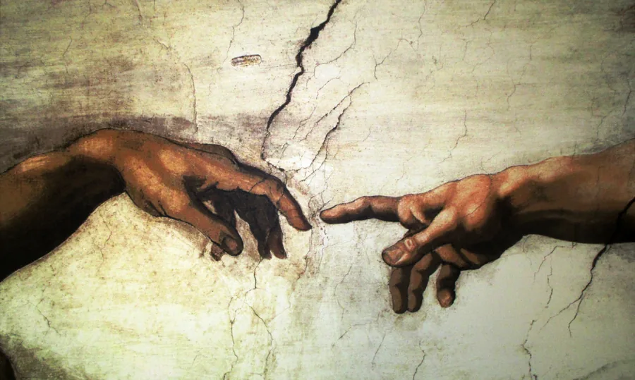 La creazione di Adamo, particolare di due mani